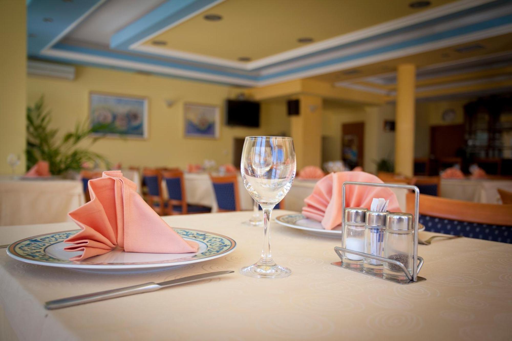 Pansion Burin Hotel Baška Eksteriør billede