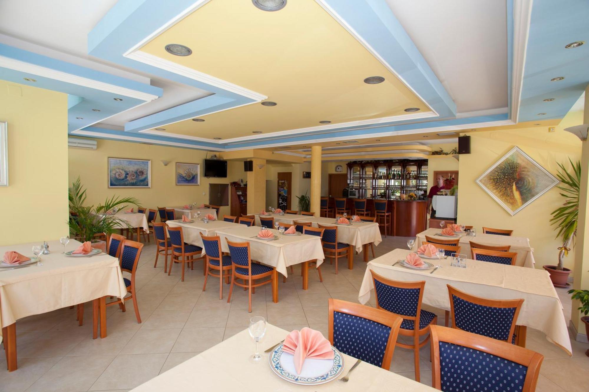 Pansion Burin Hotel Baška Eksteriør billede