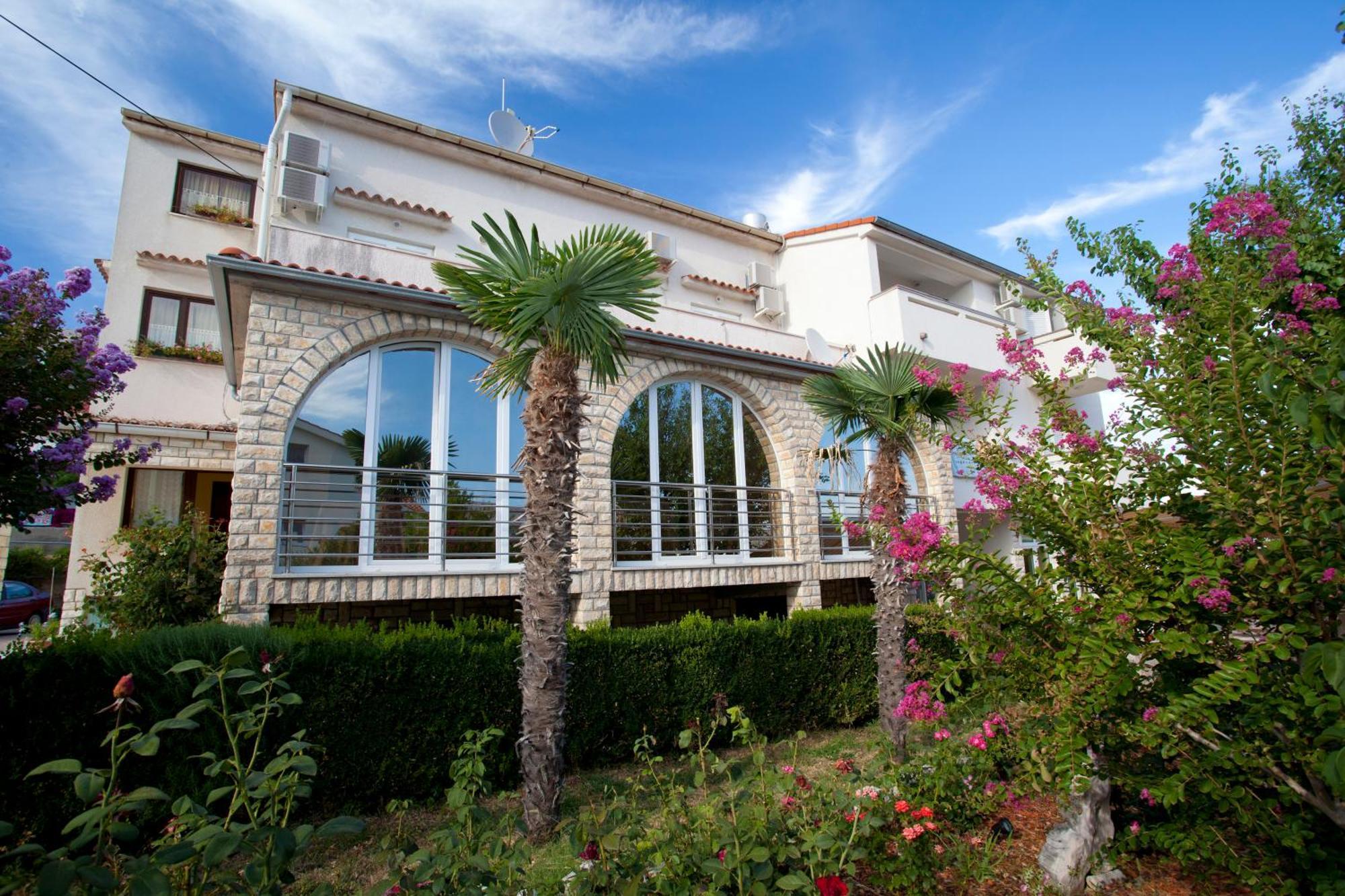 Pansion Burin Hotel Baška Eksteriør billede