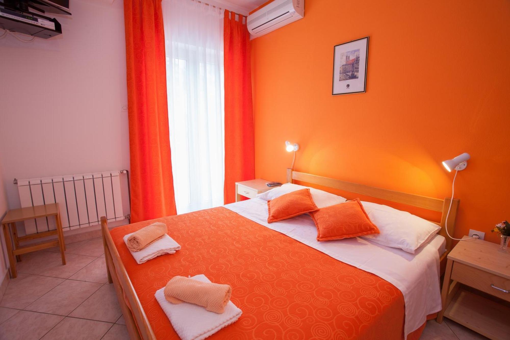 Pansion Burin Hotel Baška Værelse billede