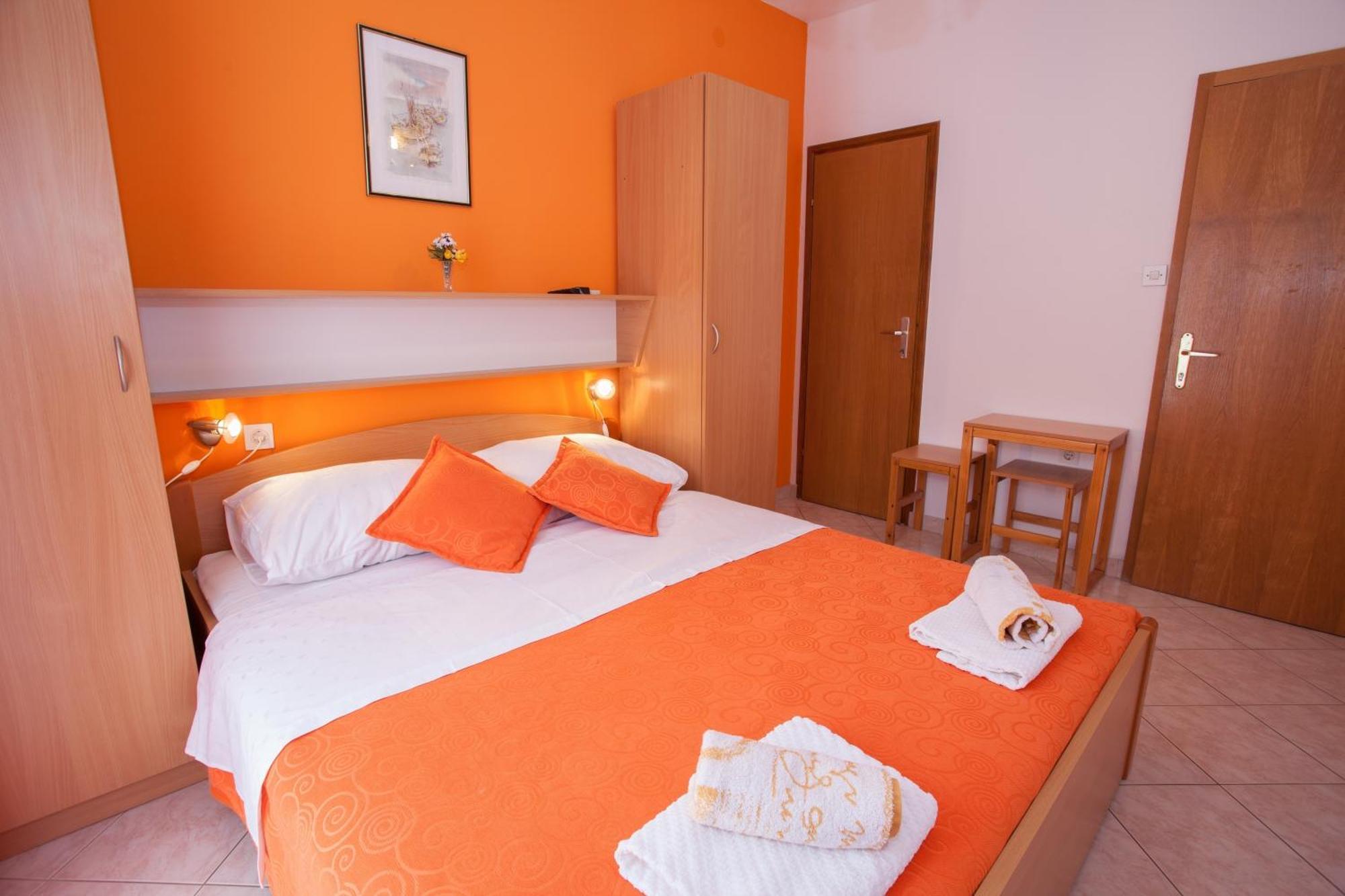 Pansion Burin Hotel Baška Værelse billede