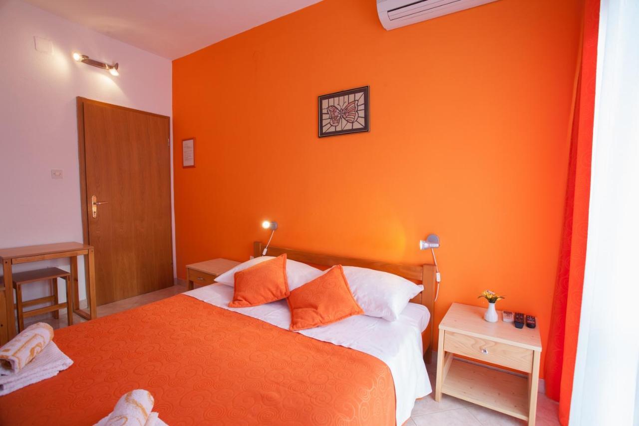 Pansion Burin Hotel Baška Værelse billede